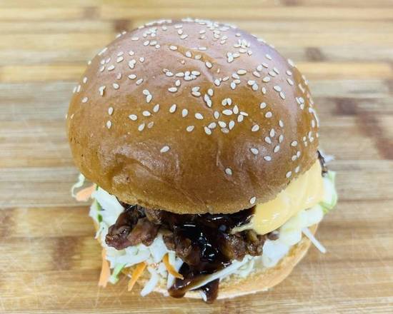 JT Pulled Pork Burger