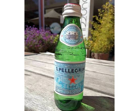 Sanpellegrino Sparkling Mineral Water 250ml