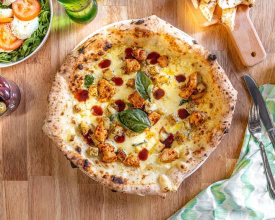 Angry Chicken Pizza