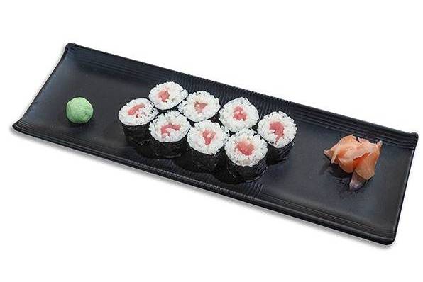 Raw Tuna Maki Roll (I)