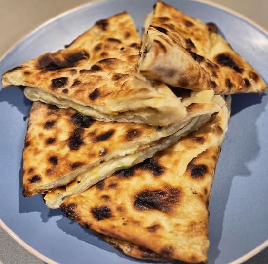 Cheese and Garlic Naan