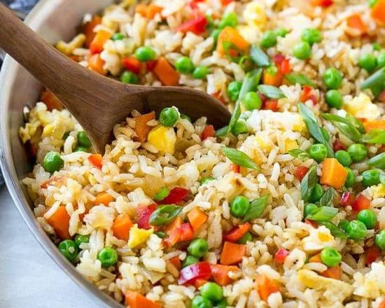 Vegetarian Fried Rice with Scrambled Egg