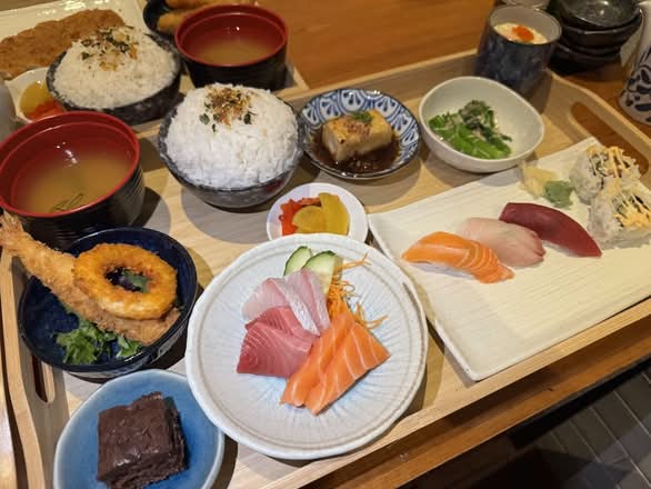 Sushi & Sashimi Teishoku