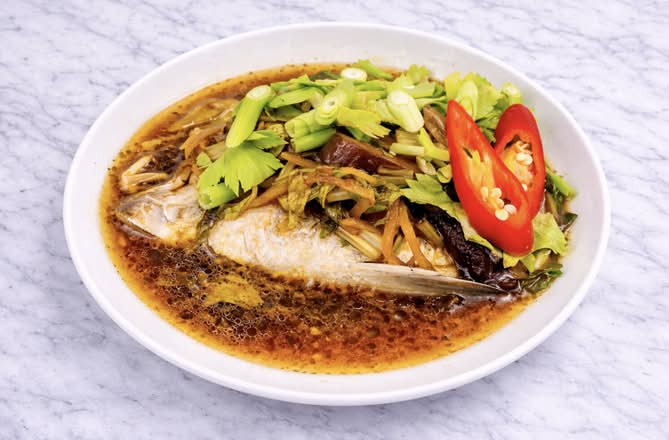 Pla Nueng See Ew
