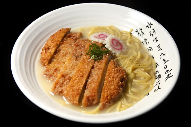 Japanese Ramen with chicken katsu