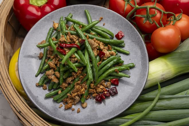 Dry Fried String Beans with Pork Mince