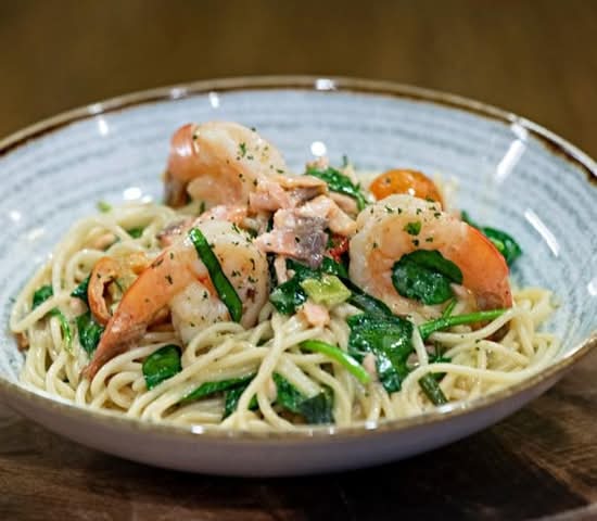 SPAGHETTI SALMONE
