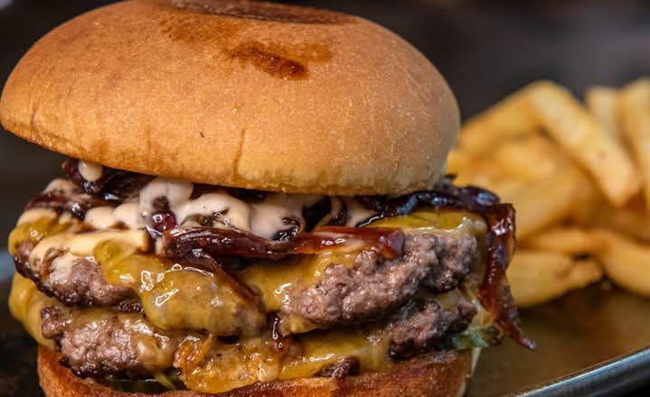 BEEF BURGER