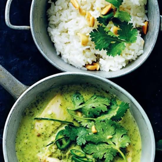 Green Curry Chicken With Rice