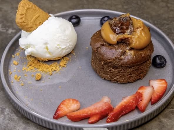 Sticky Date Pudding