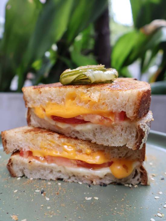 Cheese & Tomato Toastie