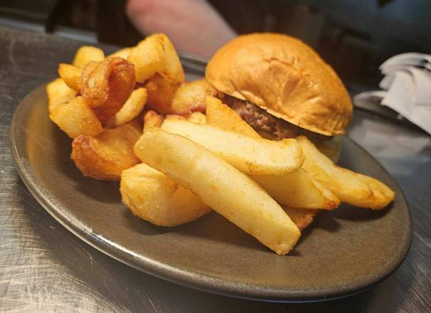Kids Cheeseburger