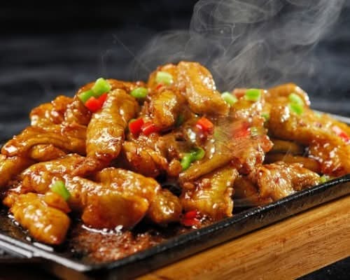 616. Stir Fried Eggplant & Chicken Mince in Sweet Bean Sauce 铁板肉末酱香茄子