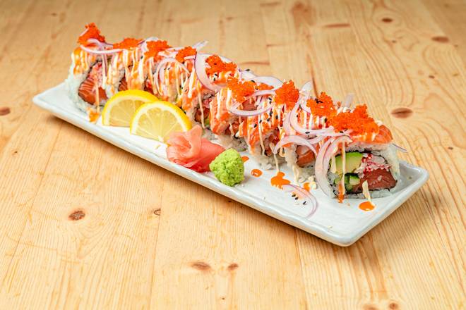 Chilli Salmon Lover Roll