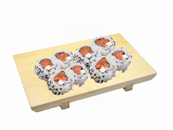 Salmon Cream Cheese Roll