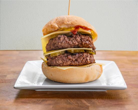 DOUBLE CHEESE BURGER