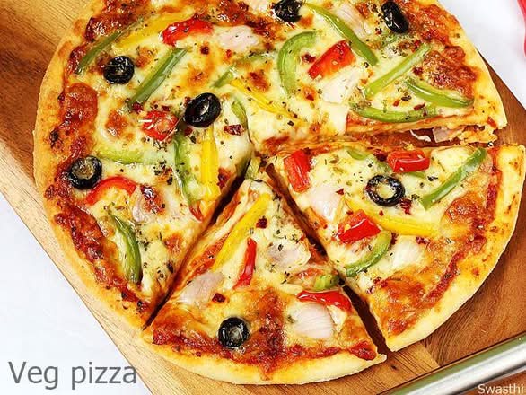Grand Vegetarian Pizza