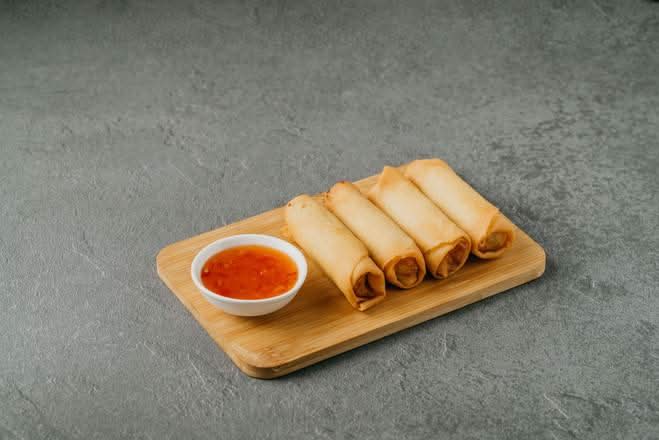 Vegetable Spring Roll (4pcs)