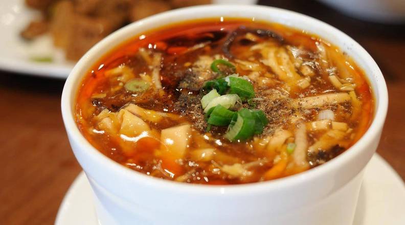D01 Special Hot and Sour Soup