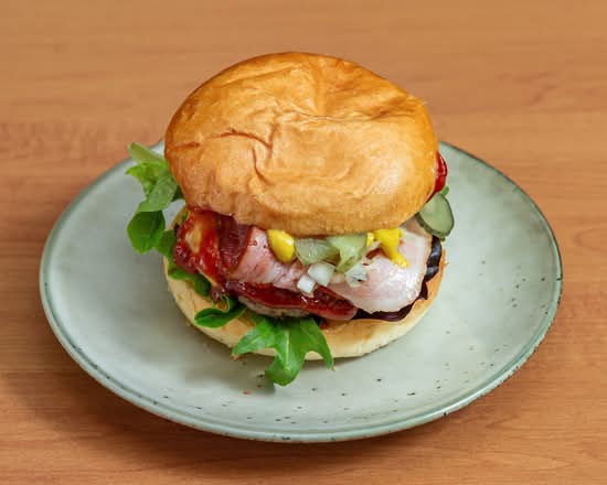 American Cheeseburger