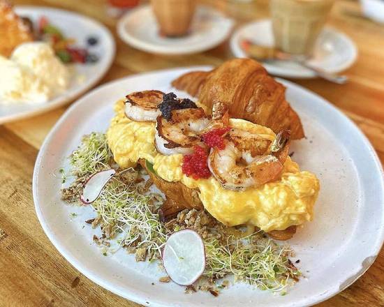 Cheesy Prawn Scrambled Eggs