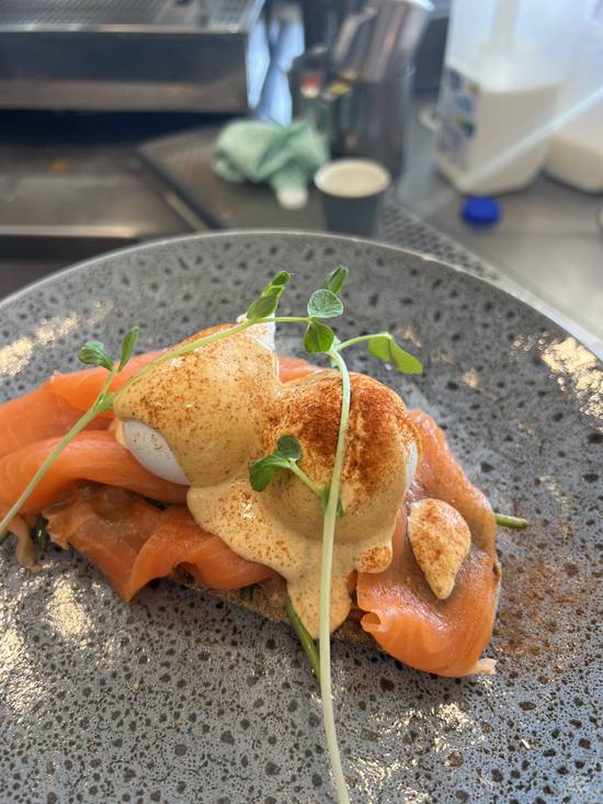 Eggs Benedict