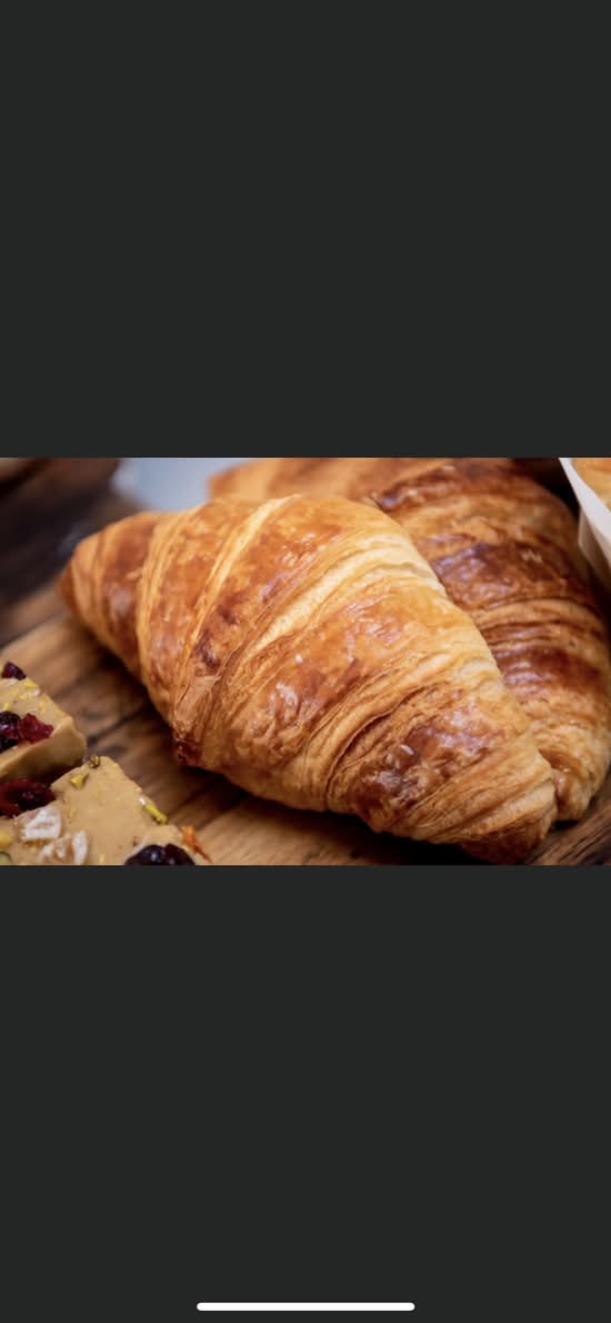 plain croissant