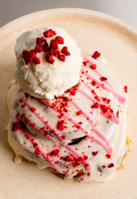 Mixed Berry Dulce De Leche Cinnabun
