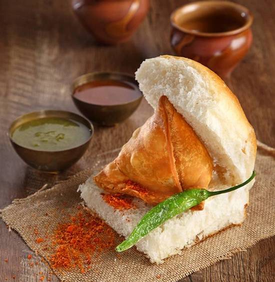 Samosa Pav