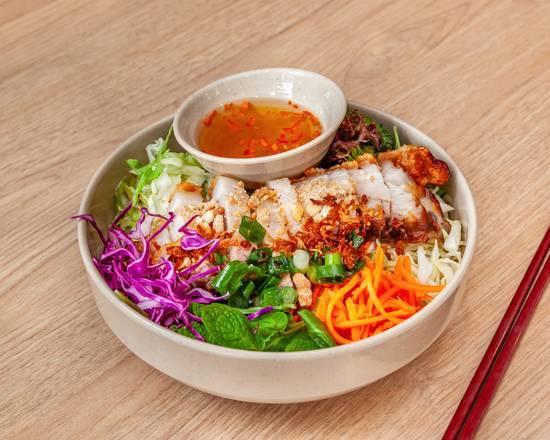 Crispy Pork Bun Vermicelli