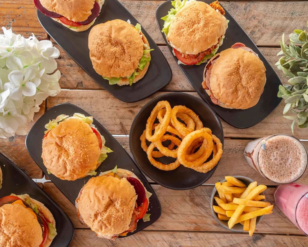 Sippy's Burger Bar and Takeaway cover