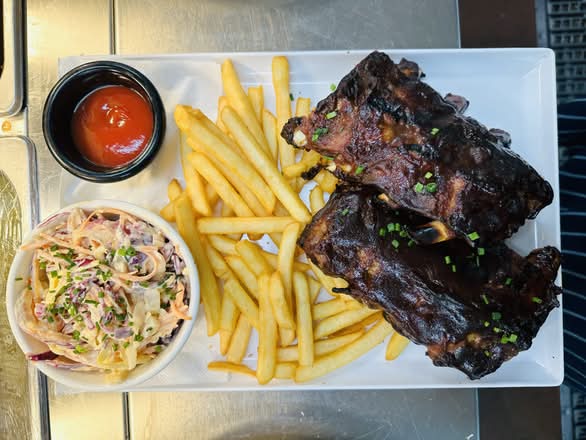 Full Rack BBQ Pork Ribs