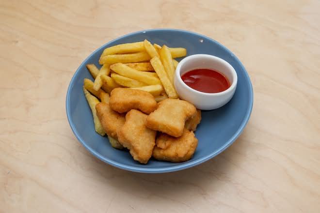 Kids Nuggets & Chips