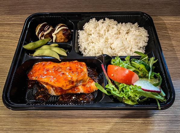 Spicy Salmon Bento