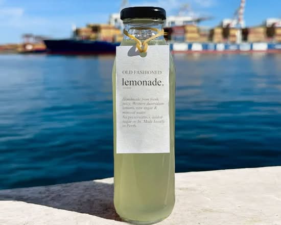 Old Fashioned Lemonade 375ml