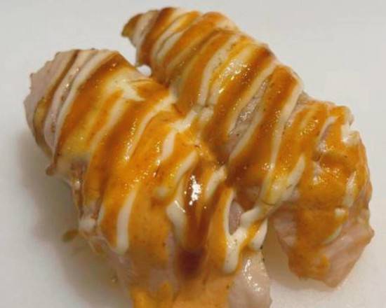 Spicy salmon nigiri