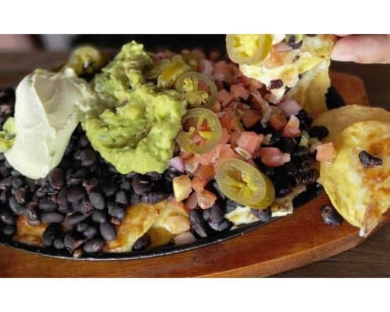 Black Beans Nachos (GF)
