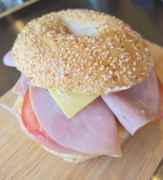 Ham, Cheese and Tomato Toasted Bagel