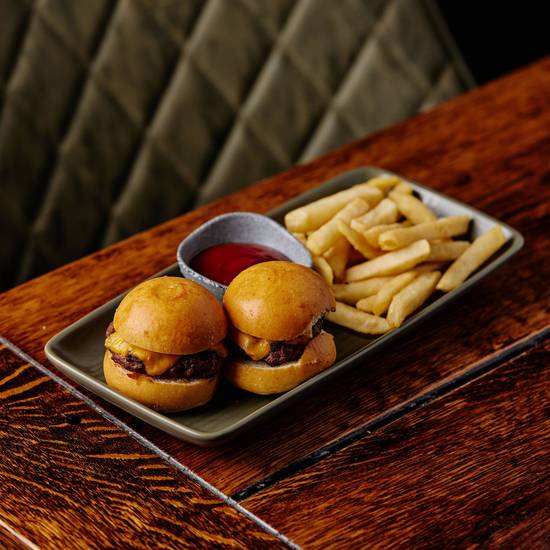 Kids Cheeseburger