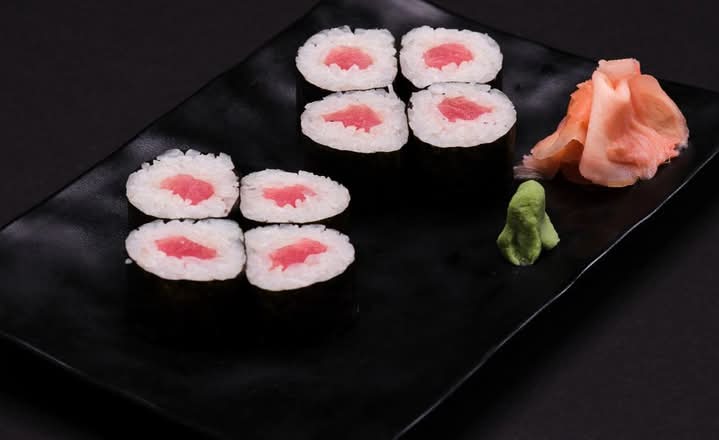 Raw Tuna Roll (I)