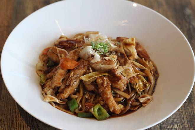 Seafood Yaki Udon