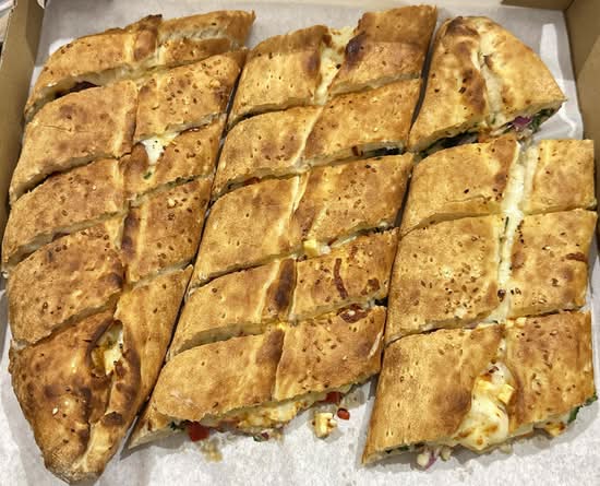 Paneer Pide