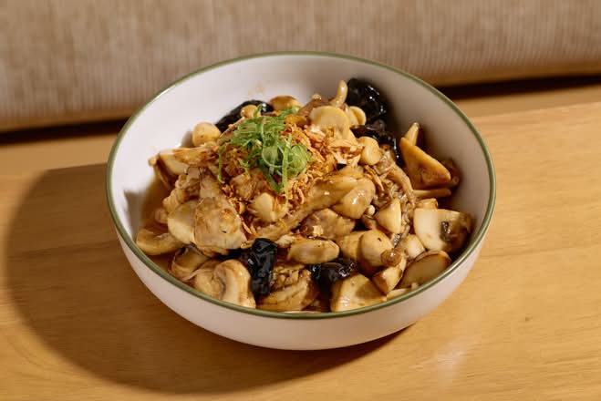 Chern's Mushroom Stir Fry
