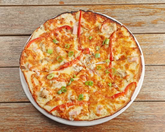 Chicken, Bacon and Ranch Pizza