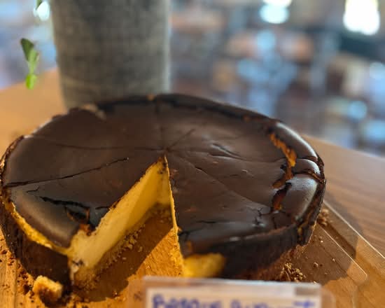 Basque burnt cheesecake
