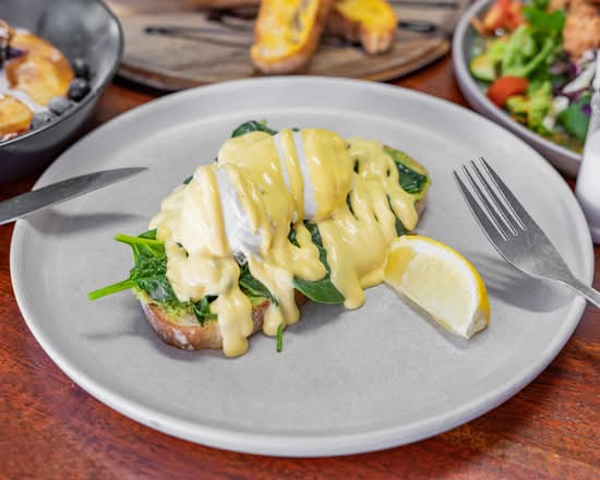 Eggs Benedict