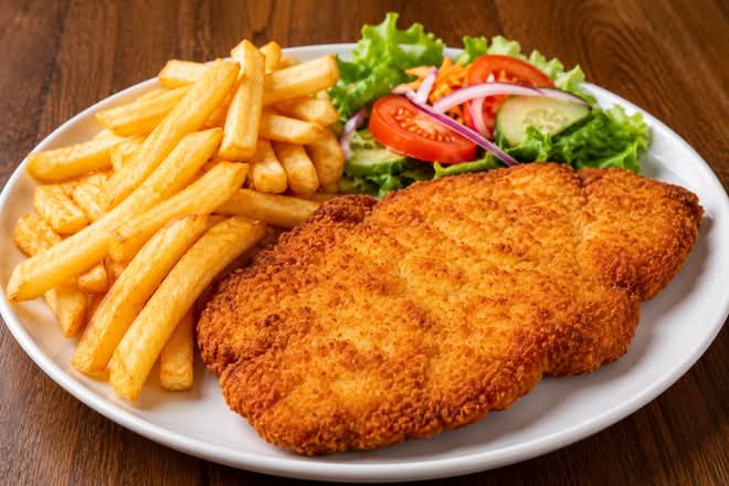 Chicken Schnitzel chips and Salad