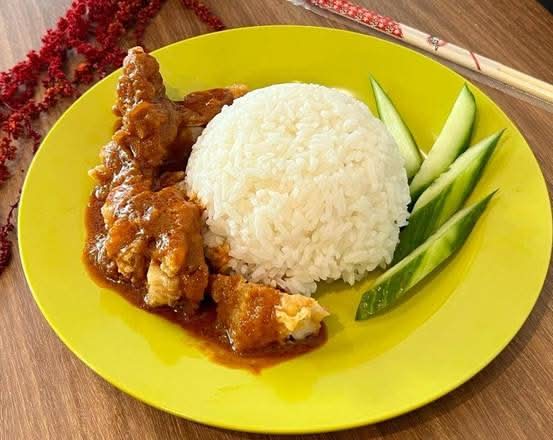 Curry Chicken Rice