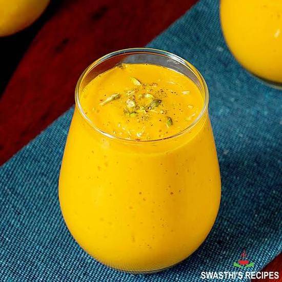 Mango lassi