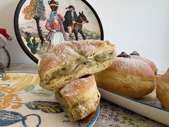 Italian Doughnut